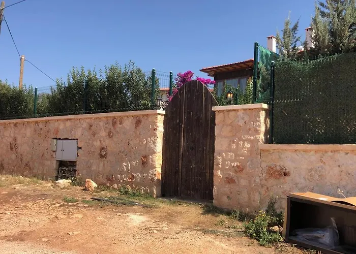 Derya Agullu 5 别墅 *