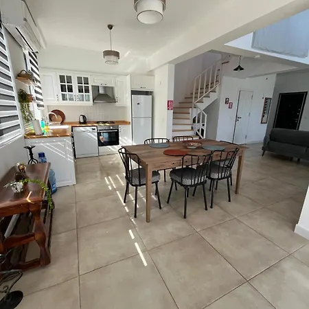 ヴィラ Derya Agullu 5 *